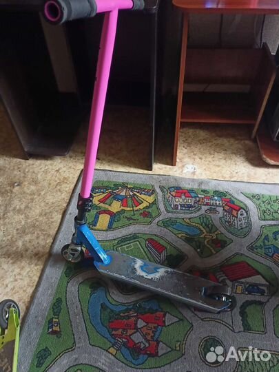 Трюковой самокат целый / по деталям