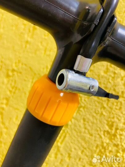 Насос напольный с манометром (с переходниками)