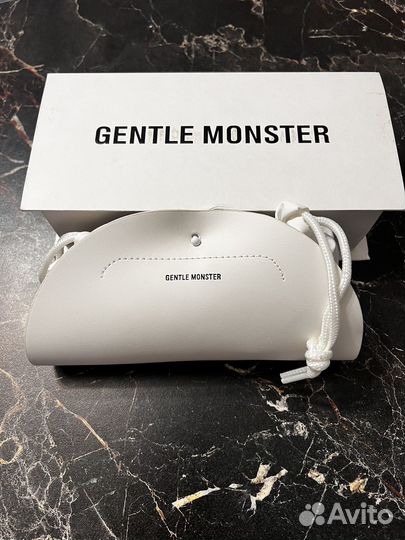 Солнцезащитные очки gentle monster