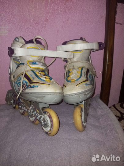 Роликовые коньки