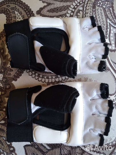 Перчатки для борьбы S