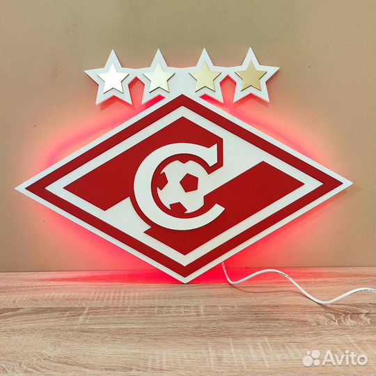 Эмблема футбольного клуба Спартак с подсветкой