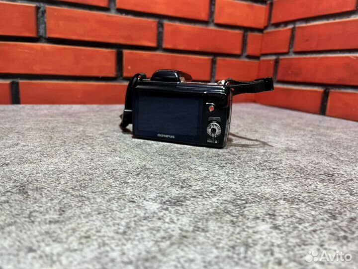 Фотоаппарат Olympus SP-810UZ