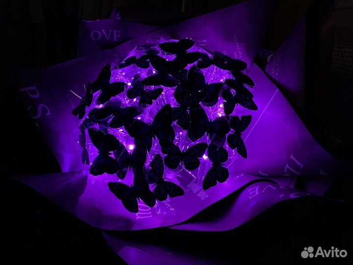 Букеты из бабочек и атласных лент