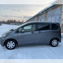 Honda Freed 1.5 CVT, 2009, 177 500 км, с пробегом, цена 1 250 000 руб.