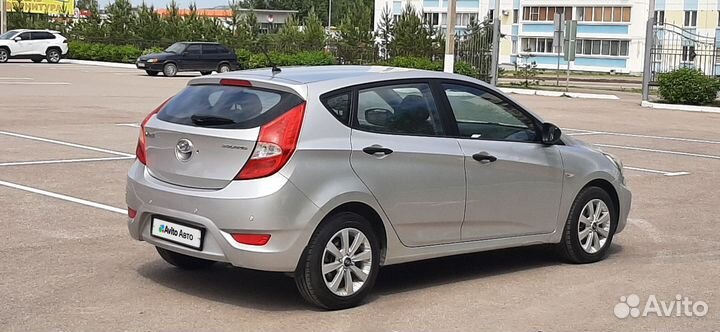 Hyundai Solaris 1.4 МТ, 2012, 179 000 км