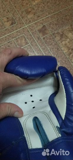 Боксерские перчатки 14 oz