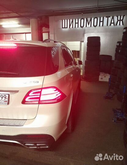 Triangle Sports TH201 235/45 R18 98