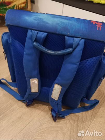 Школьный рюкзак бесплатно