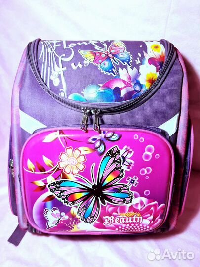 Школьный рюкзак новый