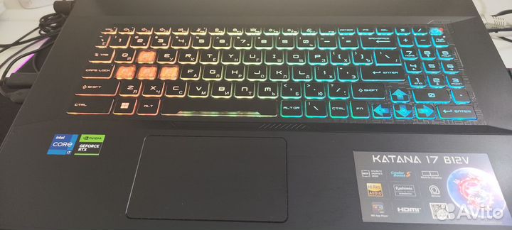 Игровой ноутбук msi katana 17 B12VFK