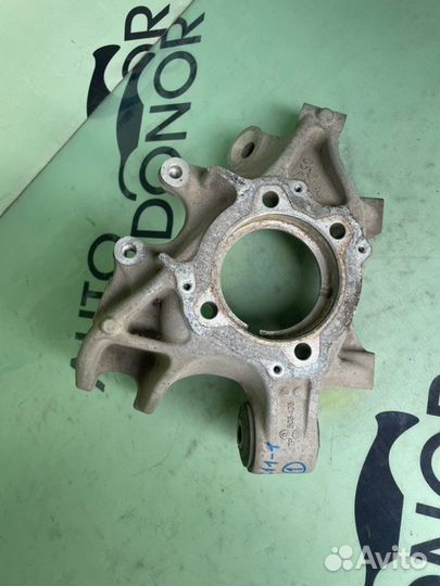 Цапфа задняя правая Volkswagen Touareg 7P 3.0D