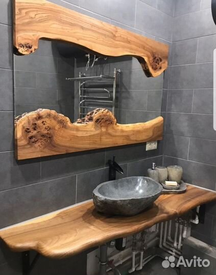 Рамка для зеркала из карагача лофт