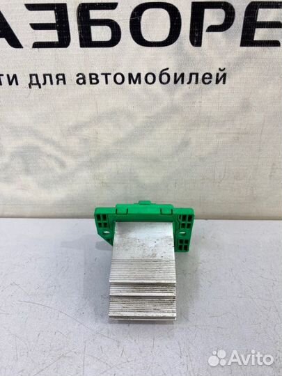 Резистор отопителя Kia Sportage 3