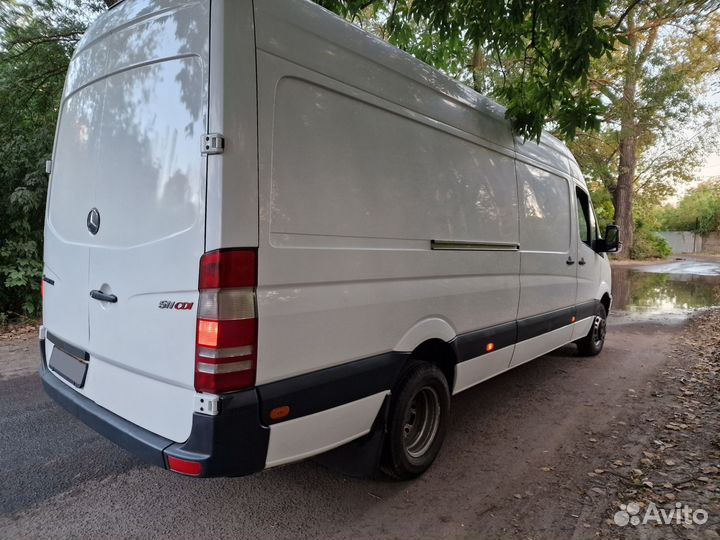 Mercedes-Benz Sprinter, 2011