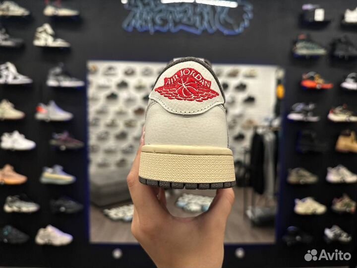 Кроссовки Nike Air Jordan 1 Low x Travis Scott