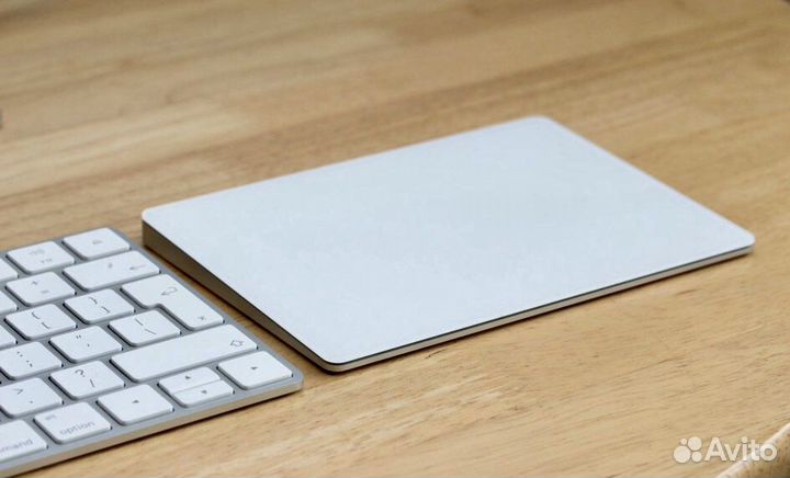 Apple Magic Trackpad 2 в отличном состоянии