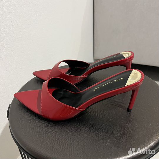 Босоножки мюли на каблуке новые