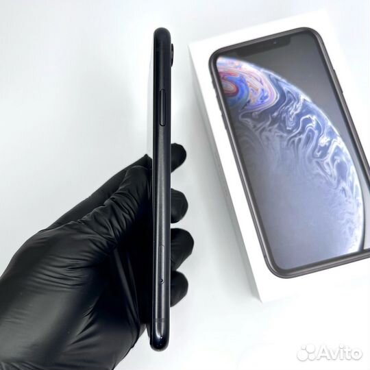 iPhone Xr, 64 ГБ