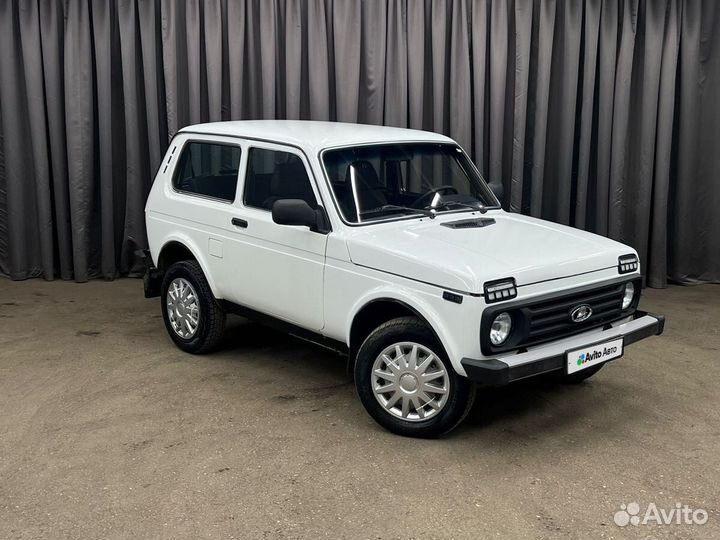 LADA 4x4 (Нива) 1.7 МТ, 2017, 150 000 км