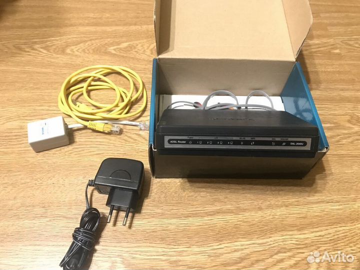 Роутер D-Link DSL-2640U
