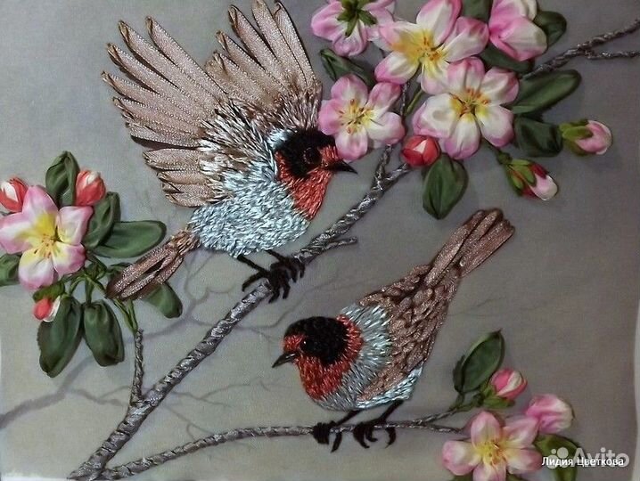 Картины, вышитые лентами