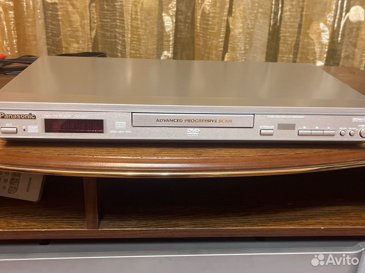 DVD- s27 проигрыватель panasonic