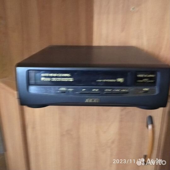 Видеомагнитофон samsung и akai