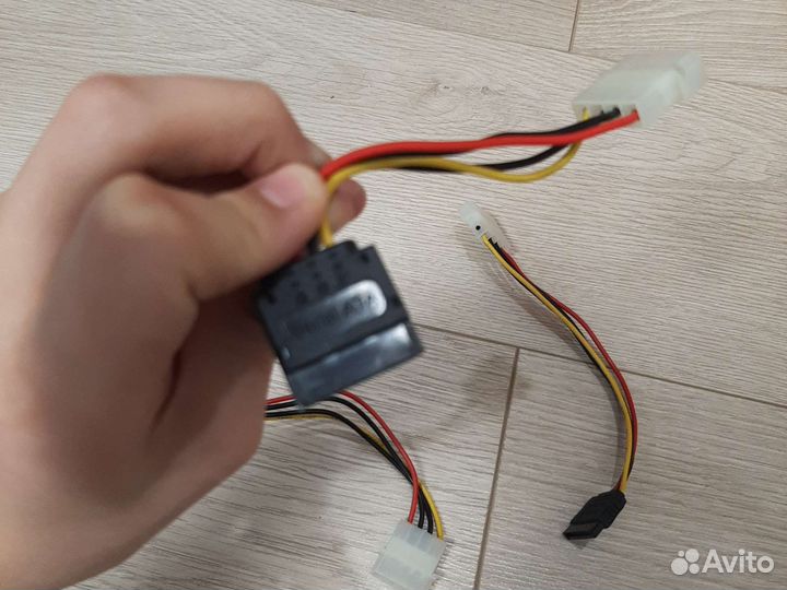 Переходник SATA molex