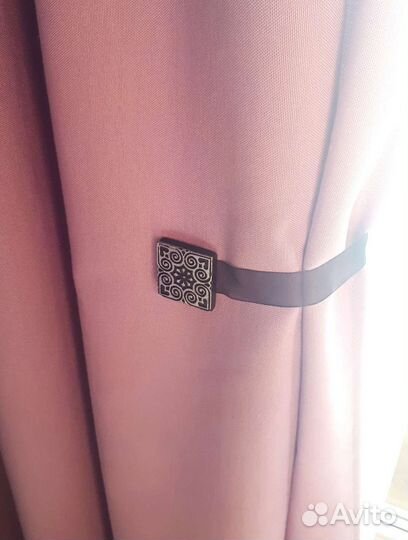 Стильные подхваты для штор на магнитах новые