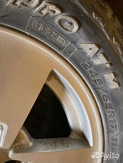 Шины и диски на Jeep Commander/Grand Cherokee