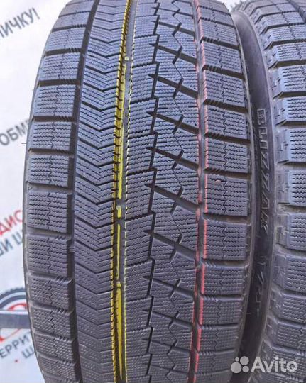 Bridgestone Blizzak VRX 225/40 R18 97V