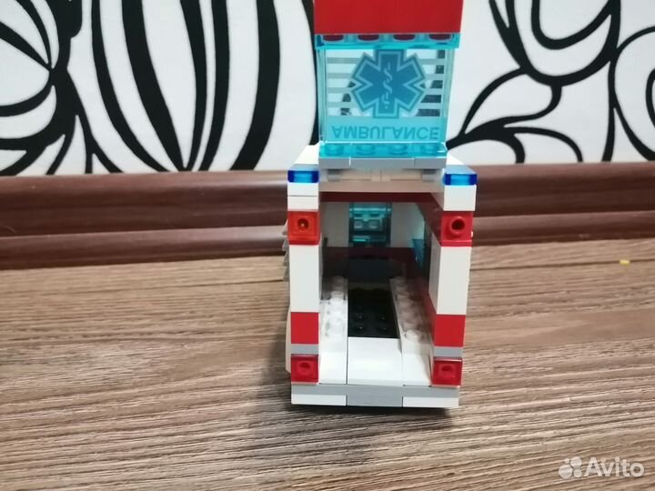 Lego City Скорая помощь