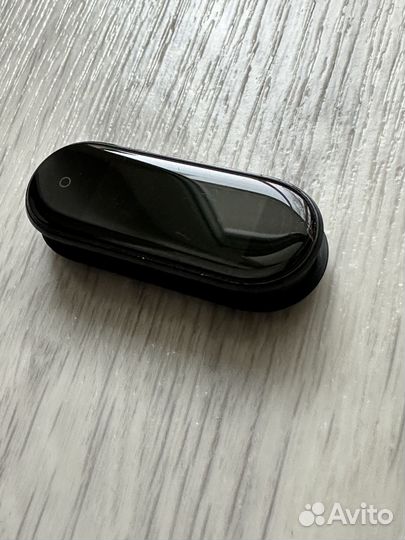 Фитнес-браслет Xiaomi Mi Smart Band 5