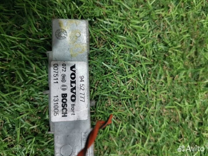 Датчик airbag Volvo S60