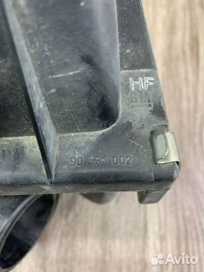 Корпус воздушного фильтра Opel Zafira A Z18XE