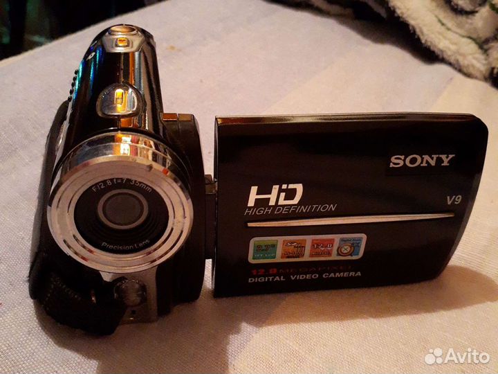 Видеокамера sony v9