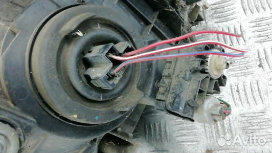 Фара правая ford ranger 2 (SEA23MU01)