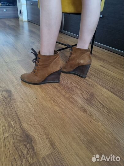 Ботинки женские 38 замша