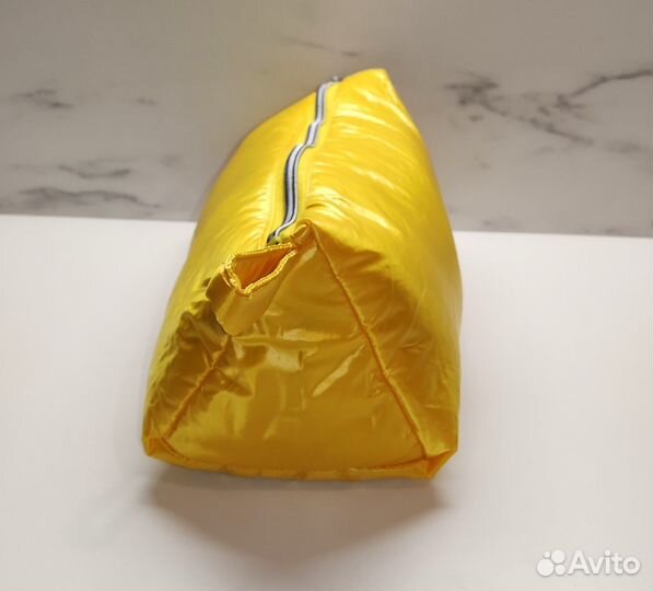 Косметичка-сумочка Guess (оригинал)