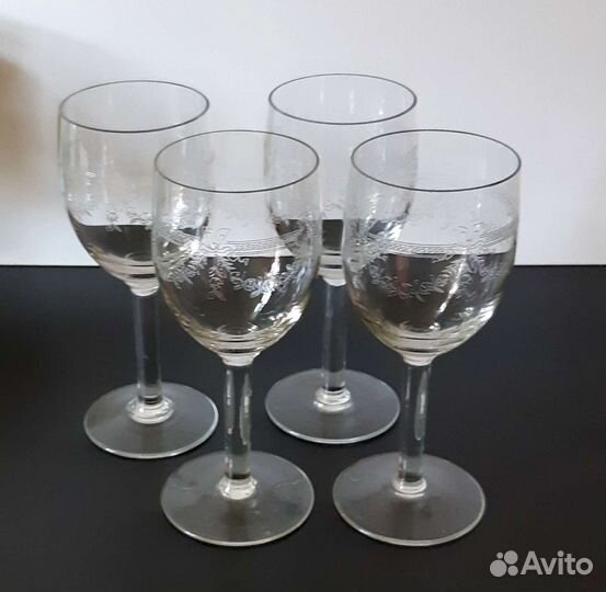 Старинные бокалы, пантография