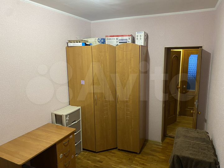 Комната 15 м² в 3-к., 10/12 эт.