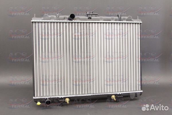 Радиатор охлаждения Ниссан Бассара JU30 QR 2.0-2.5