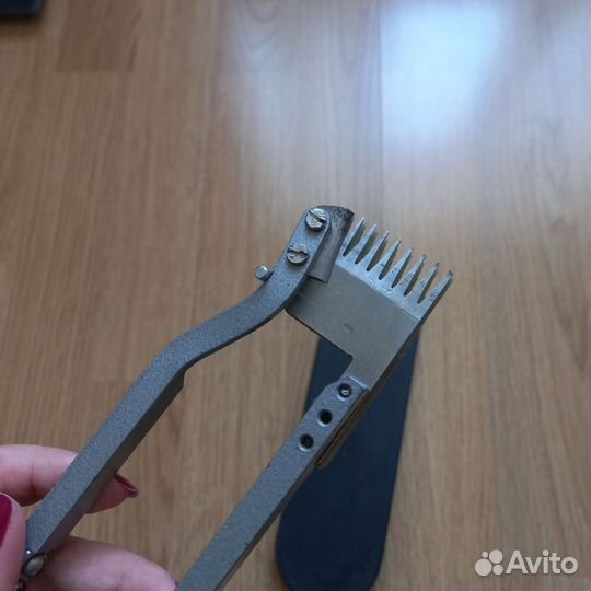 Машинка для стрижки шерсти (волос) ручная