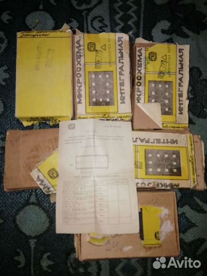 Однокристальная микро эвм времен СССР кр1830ве48а