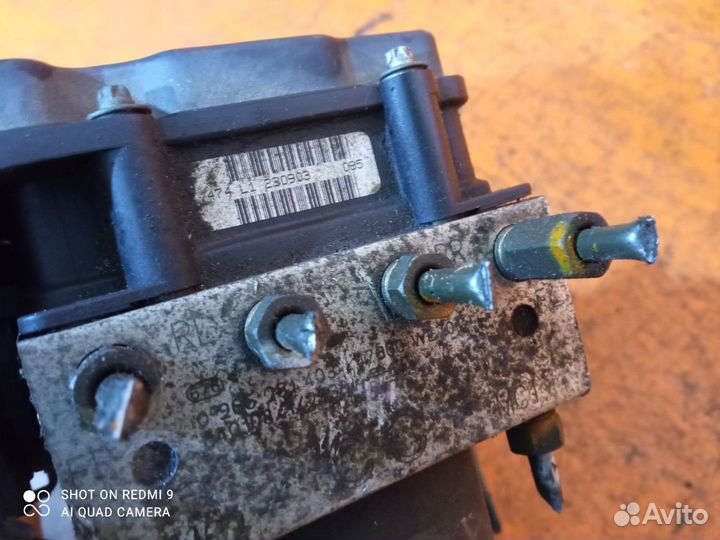 Блок ABS Nissan Wingroad WFY11