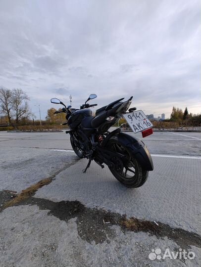 Bajaj Pulsar NS 200 Black Edition