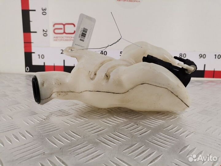 Бачок омывателя Citroen DS3 2010 6431N6