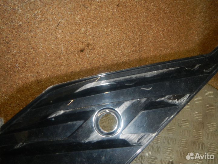 Решетка переднего бампера правая, Changan -UNI-K