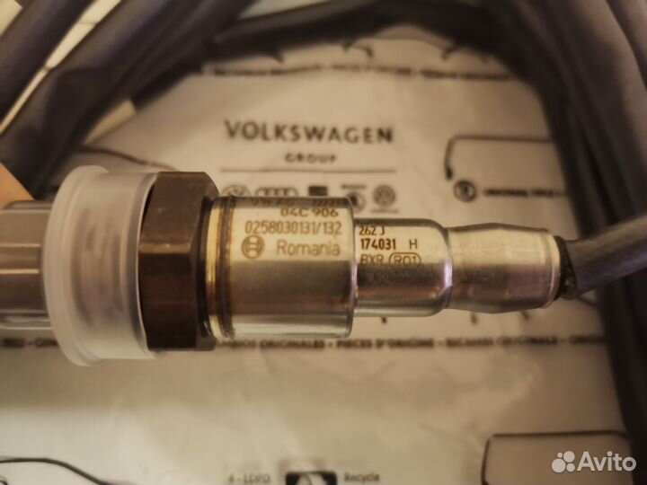 Лямбда зонд VAG 04C906262J. Новый, оригинал VAG